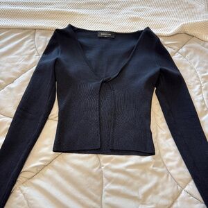 White Fox Black Long Sleeve Crop Top